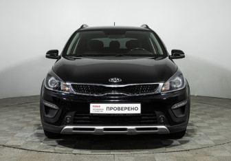 Подержанный автомобиль Kia Rio Hatchback 2018 года (2 фото)