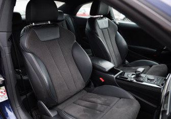 Подержанный автомобиль Audi A5 Coupe 2019 года (25 фото)