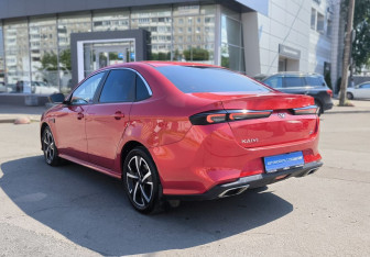 Подержанный автомобиль Kaiyi E5 2023 года (6 фото)
