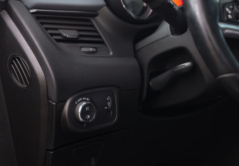 Подержанный автомобиль Opel Zafira Compactvan 2014 года (23 фото)