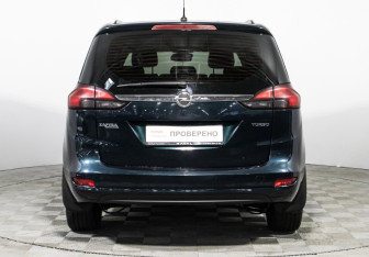 Подержанный автомобиль Opel Zafira Compactvan 2013 года (6 фото)
