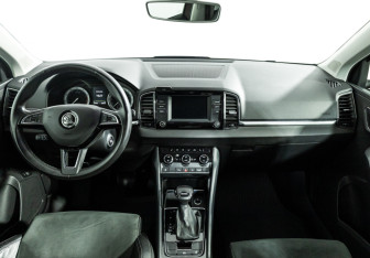 Подержанный автомобиль Skoda Karoq 2020 года (13 фото)