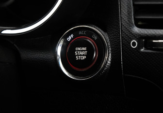 Подержанный автомобиль Kia Cerato Sedan 2017 года (18 фото)