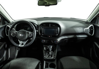 Подержанный автомобиль Kia Soul 2019 года (13 фото)