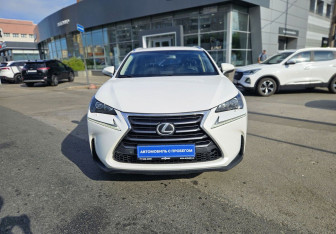 Подержанный автомобиль Lexus NX 2017 года (2 фото)