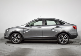 Подержанный автомобиль LADA (ВАЗ) Vesta Sedan 2020 года (8 фото)