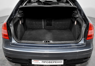 Подержанный автомобиль Citroen C5 Liftback 2006 года (21 фото)