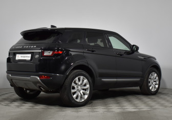 Подержанный автомобиль Land Rover Range Rover Evoque 2017 года (5 фото)