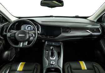 Подержанный автомобиль Haval F7x 2020 года (13 фото)