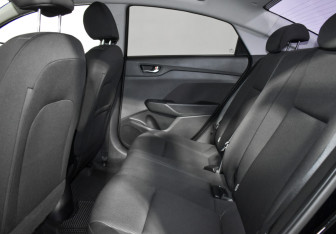 Подержанный автомобиль Hyundai Solaris Sedan 2019 года (11 фото)