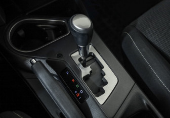 Подержанный автомобиль Toyota RAV4 2019 года (18 фото)