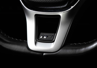 Подержанный автомобиль Volkswagen Touareg 2019 года (15 фото)