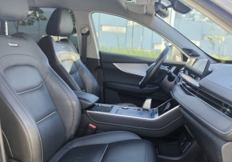 Подержанный автомобиль Chery Tiggo 7 Pro Max 2023 года (13 фото)