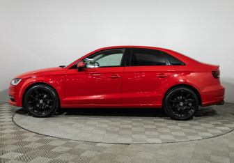 Подержанный автомобиль Audi A3 Sedan 2015 года (8 фото)