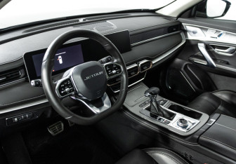 Подержанный автомобиль Jetour X70 Plus 2025 года (11 фото)