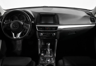 Подержанный автомобиль Mazda CX-5 2015 года (14 фото)