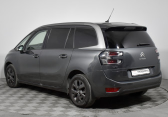 Подержанный автомобиль Citroen C4 Picasso 2014 года (7 фото)