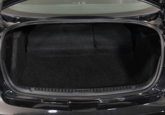 Подержанный автомобиль Mazda 3 Sedan 2011 года (27 фото)