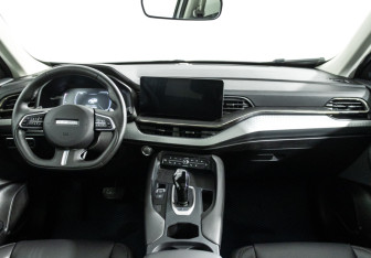Подержанный автомобиль Haval F7 2024 года (13 фото)