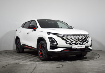 Подержанный автомобиль Omoda C5 2023 года (3 фото)