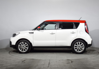 Подержанный автомобиль Kia Soul 2018 года (8 фото)