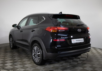 Подержанный автомобиль Hyundai Tucson 2020 года (7 фото)