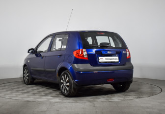 Подержанный автомобиль Hyundai Getz 2008 года (7 фото)