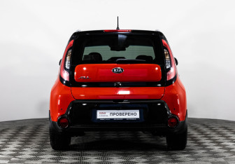 Подержанный автомобиль Kia Soul 2016 года (6 фото)