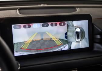 Подержанный автомобиль Exeed TXL 2023 года (18 фото)