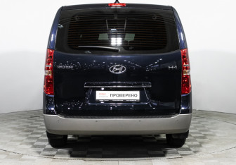 Подержанный автомобиль Hyundai H-1 2020 года (6 фото)