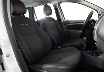 Подержанный автомобиль Renault Duster 2018 года (11 фото)