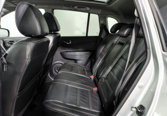 Подержанный автомобиль Renault Koleos 2014 года (13 фото)
