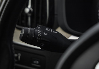 Подержанный автомобиль Volvo XC60 2020 года (22 фото)