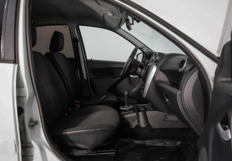 Подержанный автомобиль LADA (ВАЗ) Granta Liftback 2017 года (21 фото)