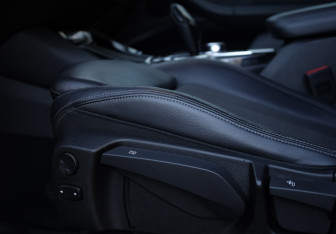 Подержанный автомобиль BMW X3 2018 года (24 фото)