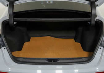 Подержанный автомобиль Omoda S5 GT 2023 года (33 фото)