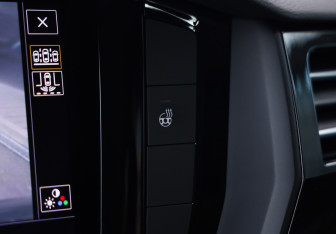 Подержанный автомобиль Volkswagen Touareg 2019 года (19 фото)