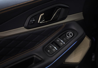 Подержанный автомобиль Exeed TXL 2023 года (25 фото)