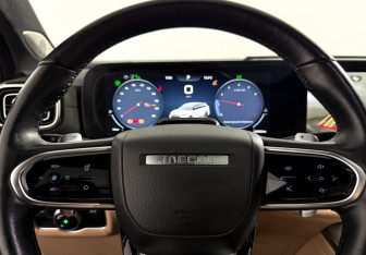 Подержанный автомобиль Jaecoo J8 2024 года (23 фото)