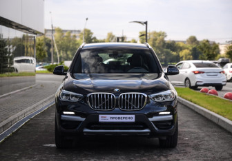 Подержанный автомобиль BMW X3 2021 года (4 фото)