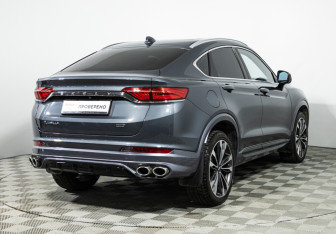 Подержанный автомобиль Geely Tugella 2022 года (5 фото)