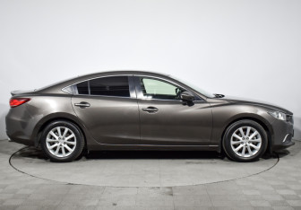 Подержанный автомобиль Mazda 6 Sedan 2015 года (4 фото)