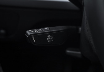 Подержанный автомобиль Audi Q5 2021 года (15 фото)