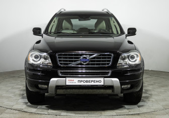 Подержанный автомобиль Volvo XC90 2012 года (2 фото)