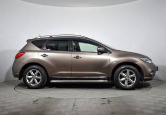 Подержанный автомобиль Nissan Murano Suv 2011 года (4 фото)