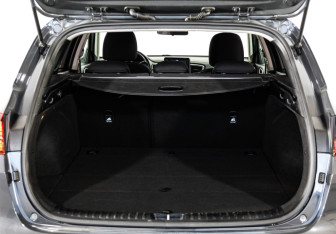 Подержанный автомобиль Kia Ceed Wagon 2019 года (23 фото)