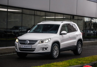 Подержанный автомобиль Volkswagen Tiguan 2008 года (3 фото)