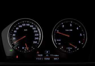 Подержанный автомобиль BMW X2 2019 года (22 фото)