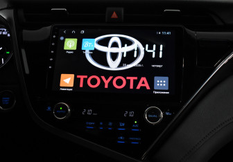 Подержанный автомобиль Toyota Camry Sedan 2018 года (19 фото)
