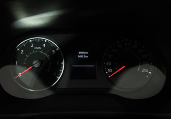 Подержанный автомобиль Renault Arkana 2021 года (12 фото)